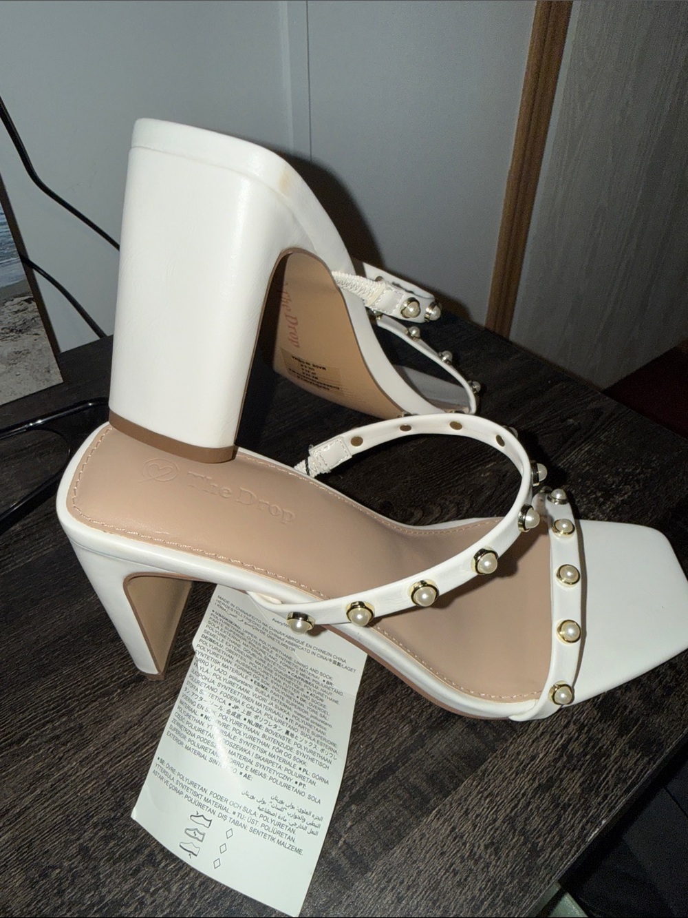 Pearl-Embellished White Block Heel Slide
Never worn!